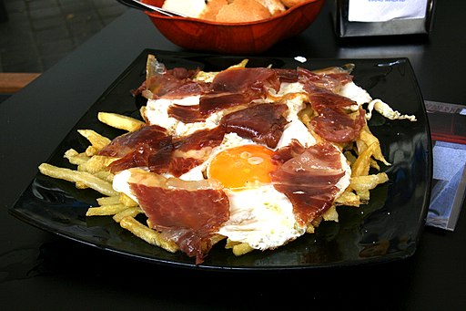 Huevos_rotos_Madrid_broken eggs, ham