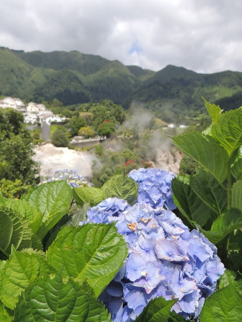 furnas, azores, trekking, hot springs, wellness, hotel, sao miguel, travel, viajar, eat, comer, donha beija, portugal, hiking, boutique hote, wellness, lake, volcano, valley