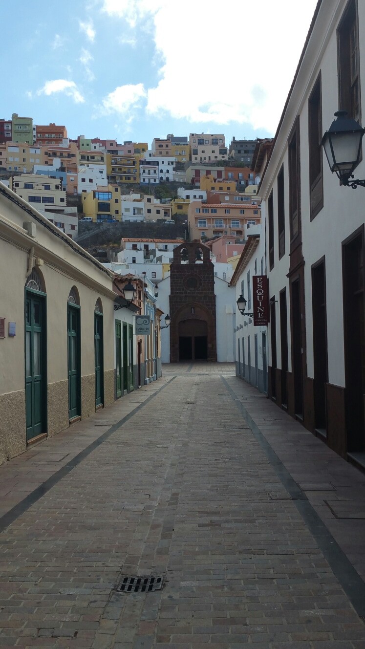 gomera, tenerife, ferry, canarias, canary islands, hiking, senderismo, capital, food, comida, spain, espana, island, silbo gomerano, paradise, nature, naturaleza, car, coche, san sebastian, gofio, teide