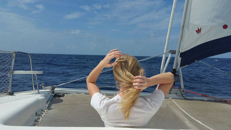 boat hitchhiking, sailing without a boat, sustainable and slow travel, greek islands