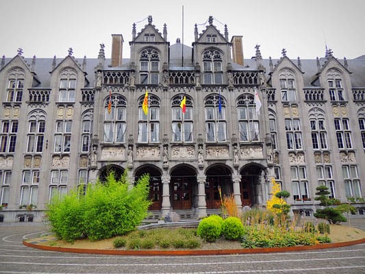 what to see in liege, historic building in liege belgium