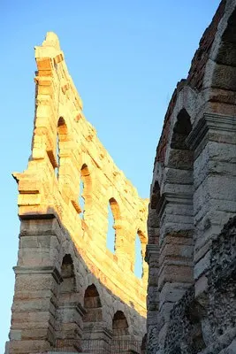 image 7 2 7 - Autumn at Lake Garda: Enchanting Sirmione and Verona