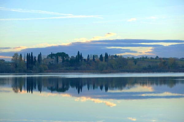 image 7 7 0 0 - Autumn at Lake Garda: Enchanting Sirmione and Verona