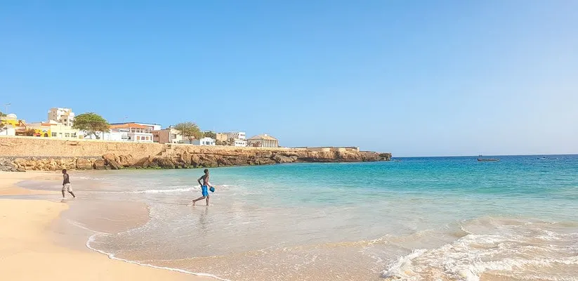 maio, ilha do maio, what is maio, cape verde, capo verde, cabo verde, holidays, hotels, resort, property, vila do maio, airport, flights to maio, stella maris, isla de maio, calheta, turtle, music, island