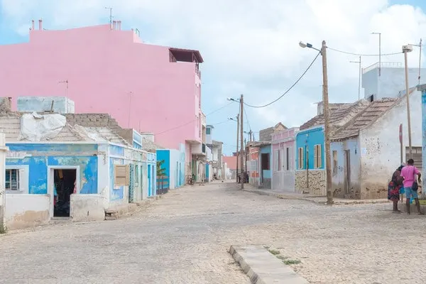 maio, ilha do maio, what is maio, cape verde, capo verde, cabo verde, holidays, hotels, resort, property, vila do maio, airport, flights to maio, stella maris, isla de maio, calheta, turtle, music, island