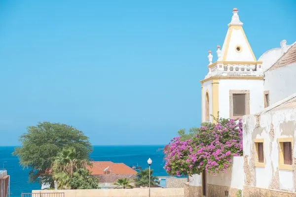 maio, ilha do maio, what is maio, cape verde, capo verde, cabo verde, holidays, hotels, resort, property, vila do maio, airport, flights to maio, stella maris, isla de maio, calheta, turtle, music, island