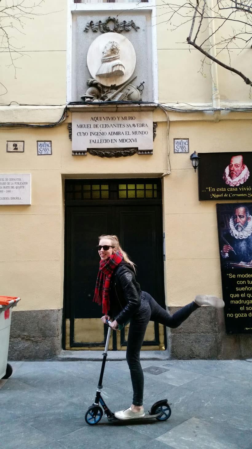 Madrid, fun, tourism, city travel, paulina, traveling, vaijando, turismo, ciudad, casa cervantes, cervantes, house