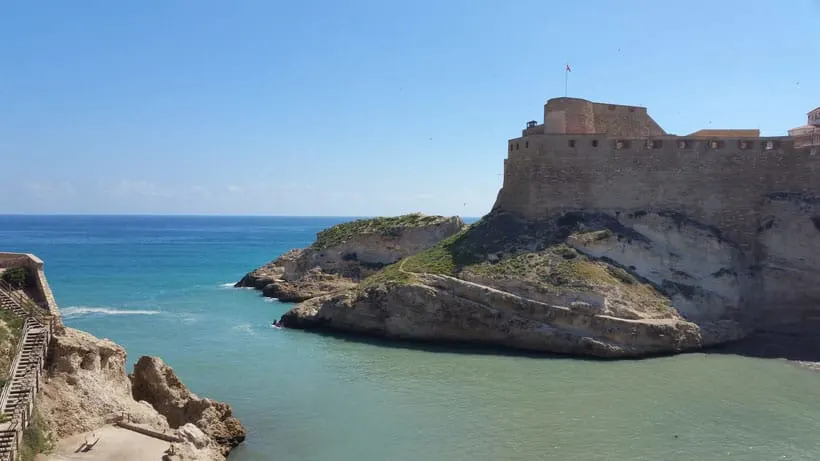 melilla, africa, tourism, must see, que hacer, turismo, modernismo, moder, nist, spain, espana, marruecos, morroco, refugees, fence, valla, moruno, hindu, sefardi, jews, fortress, melilla la vieja, ciutadela