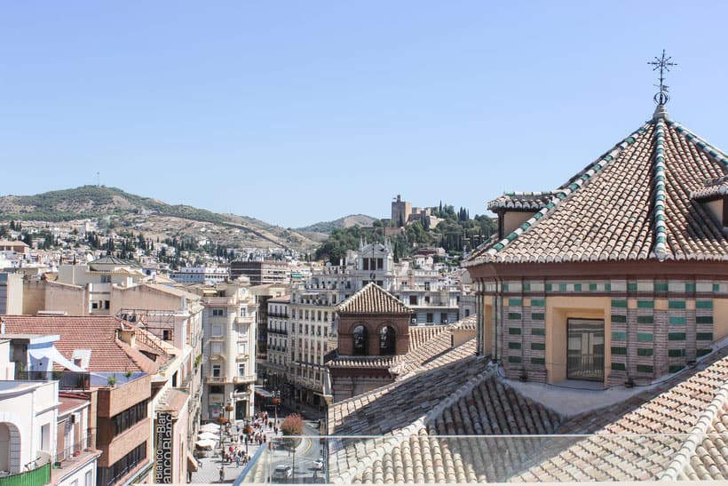 where to stay in spain, hotel, resort, spain, travel, blogger, recommend cheap, budget, deal, best place to stay, holiday letting, villa, barcelona, costa del sol, ibiza, luxury, accommodation, spanish, apartment, sef-catering, granada, alhambra, what to