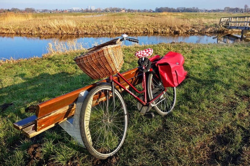 winter actitivies in algarve, bike resting against a bench