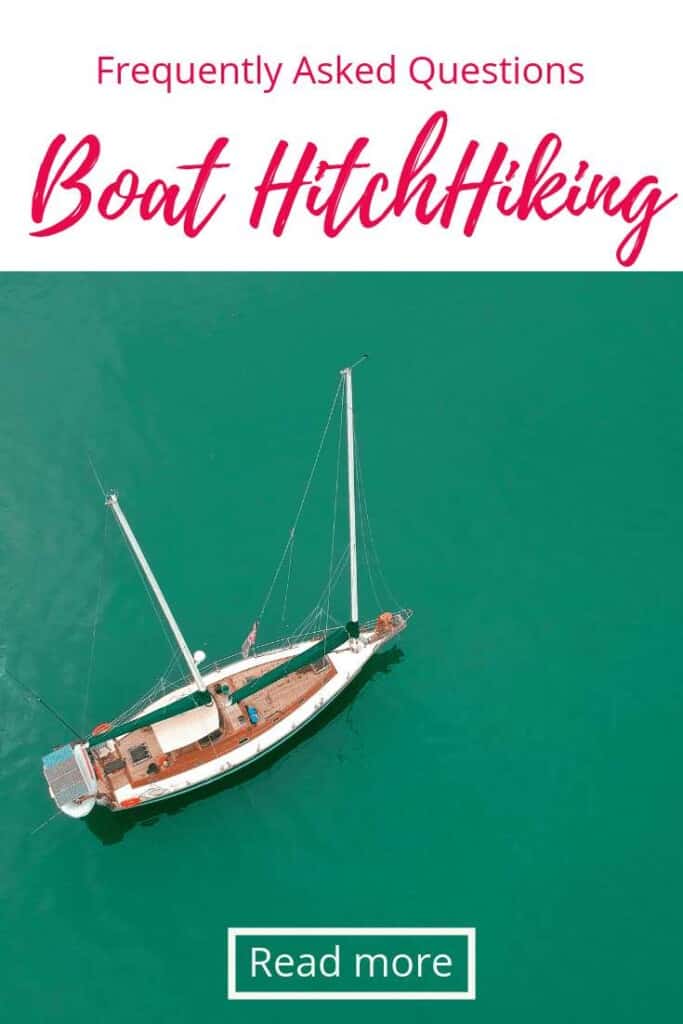 boat hitchhiking with saling boat