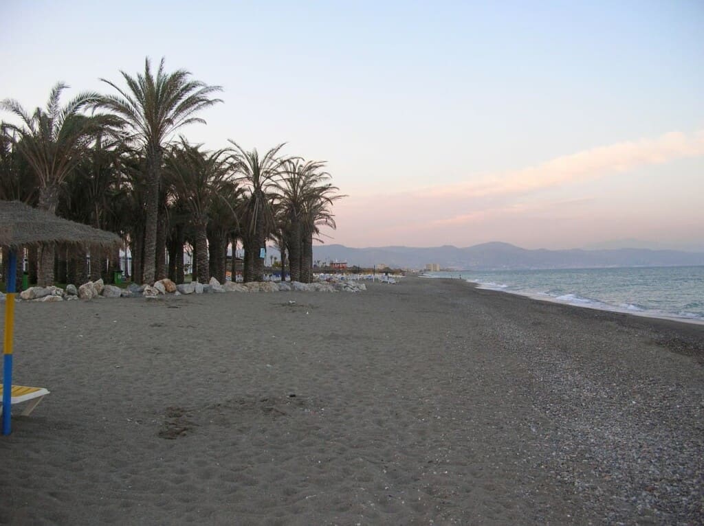 things to do near marbella, benalmadena beach at dusk