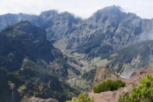 top things to do in madeira, hiking in madeira, 25 fontes, water fall, traditional huts, funchal, what to do in madeira, pico do arieiro, pico ruivo