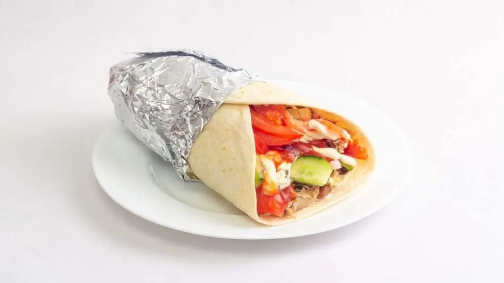 stuff to do in amman, eat a large shawarma wrap