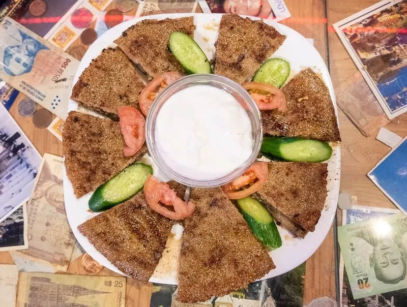 what to do in jordan amman, a delicious plate of pita bread