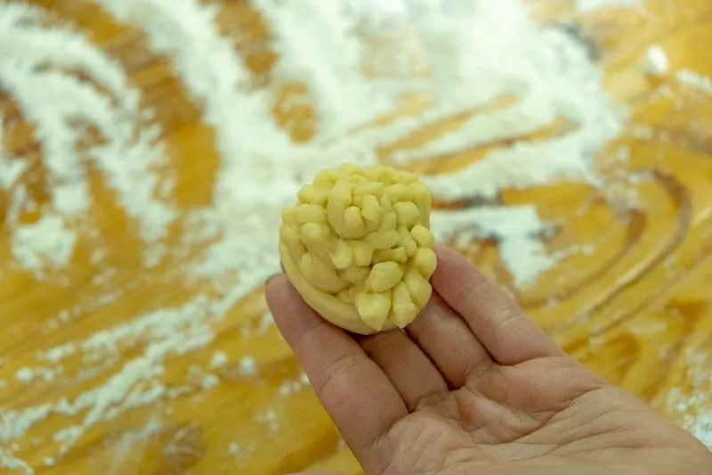 wedding cake baking in poland