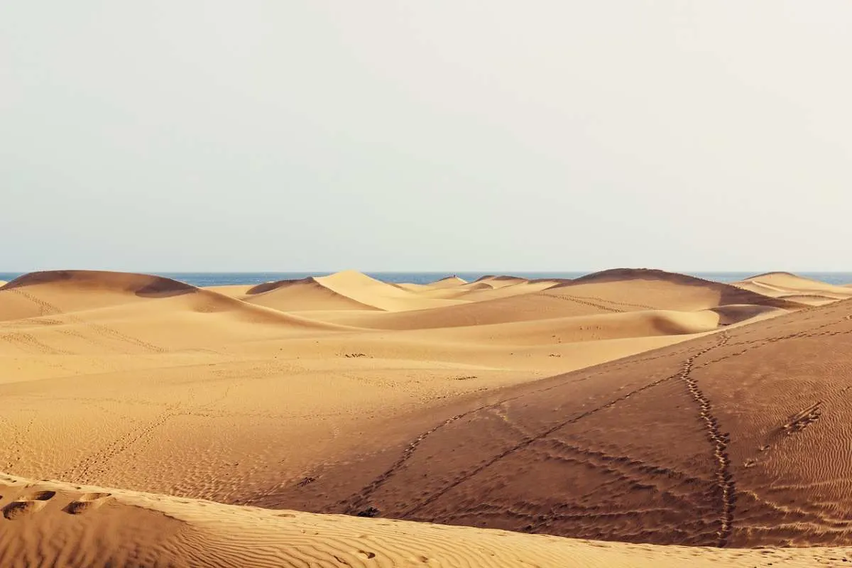 best places fo rwinter holidays in spain, gran canaria dunes