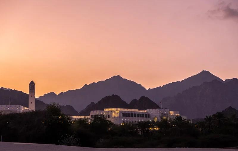 where to stay in muscat, oman, best hotels in oman, sunset in al bustan