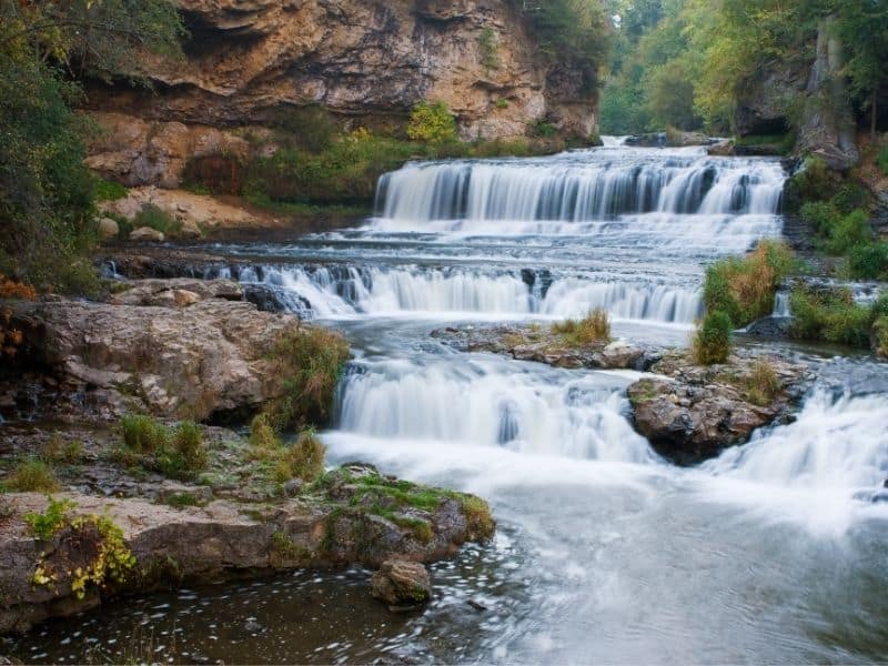 western wisconsin state parks, waterfalls at Willow River State Park