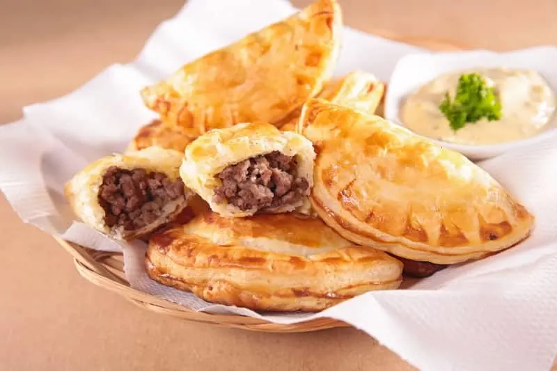 empanada with beef, cabo verde pastel, cape verde food, traditional cape verde food