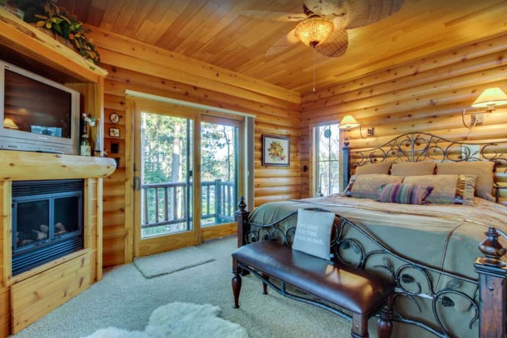 interior of a wooden room at one of the best Southwest Wisconsin Resorts