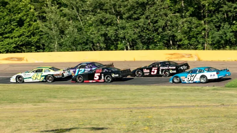 Cool Things to do in Northern Wisconsin, Car race at State Park Speedway in Wausau