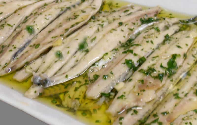 Discover your favourite popular Spanish foods, Boquerones en Vinagre dish