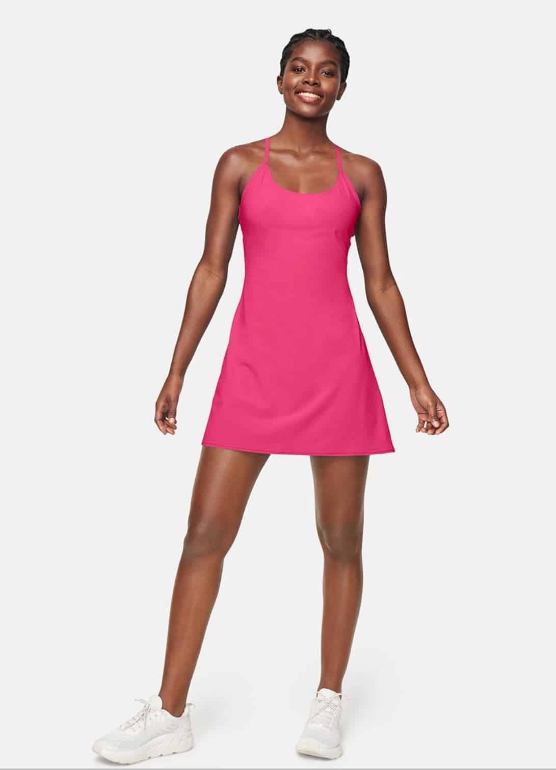 19 & Affordable EcoFriendly Clothing Brands Paulina on the road