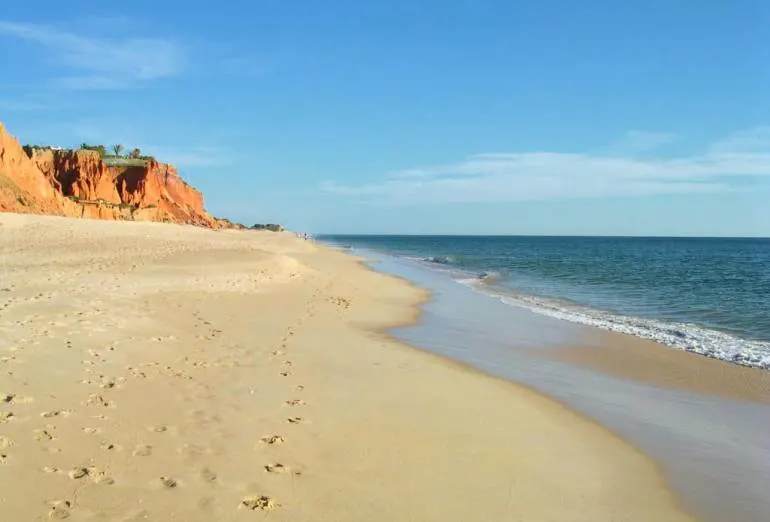 best places for a luxury holiday in Algarve, Praia de Vale de Lobo, Vilamoura