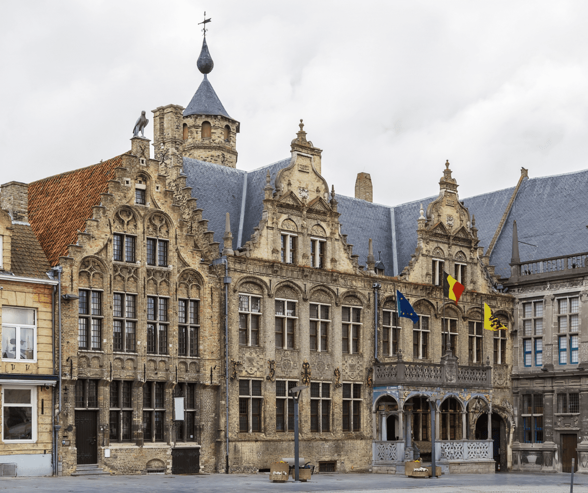 city of veurne, best belgium towns
