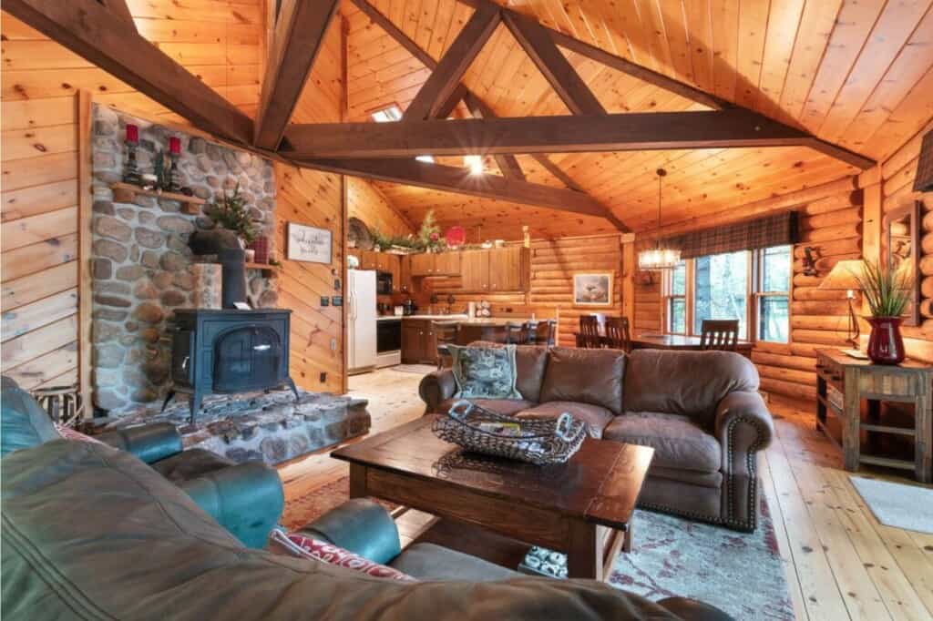 luxury cabin in wisconsin