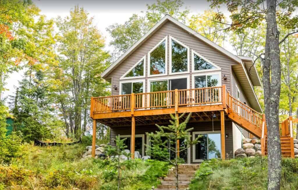 wood cabin in wisconsin pet friendly presque island