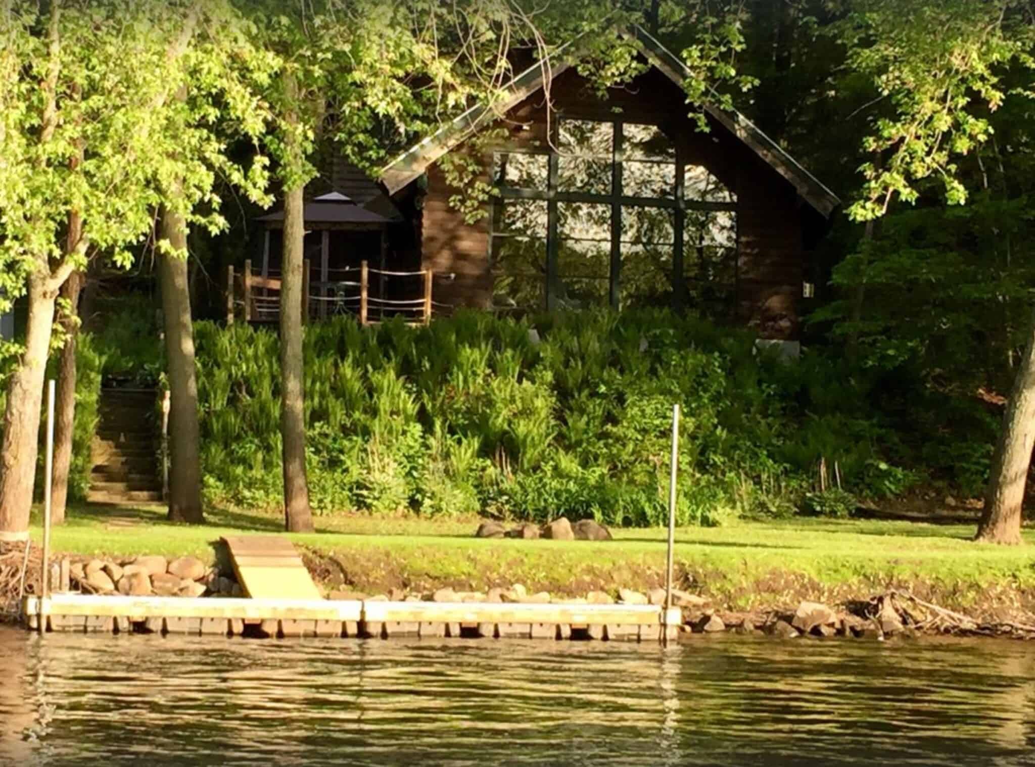 25 Best PetFriendly Cabins in Wisconsin Paulina on the road