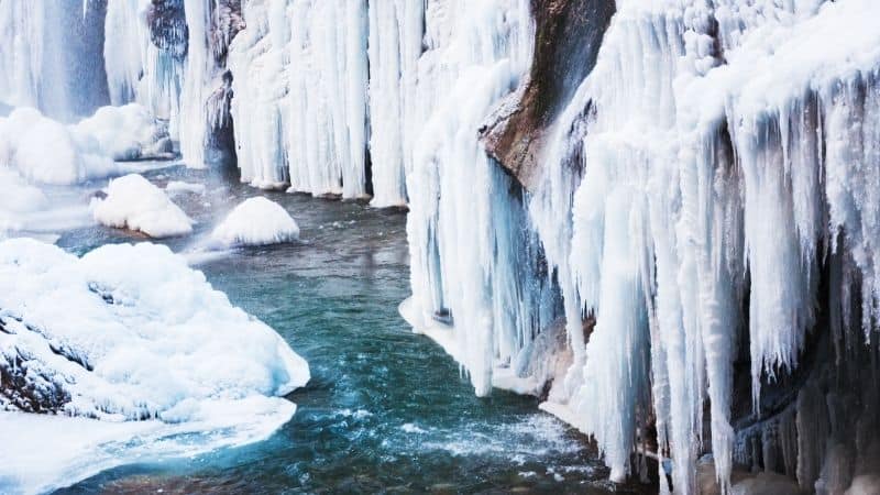 Wisconsin Dells activities in winter, view of frozen waterfalls