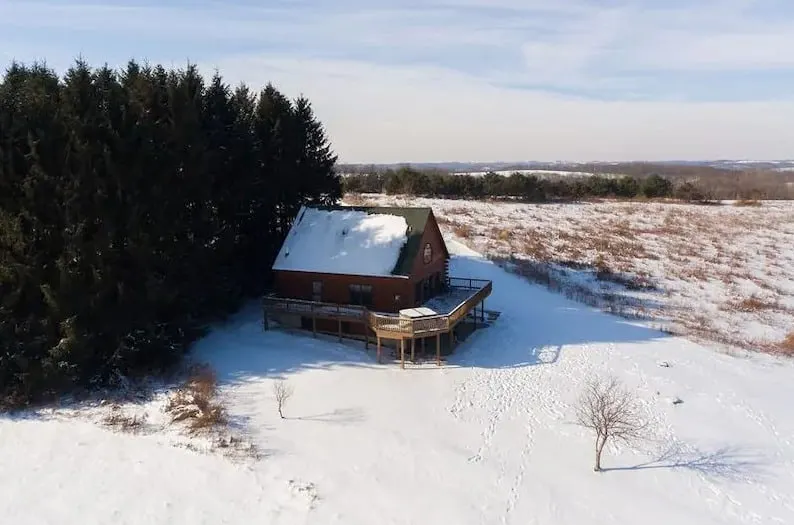 Secluded Hot Tub Cabin in Wisconsin – beautiful winter view of The Pines Cabin