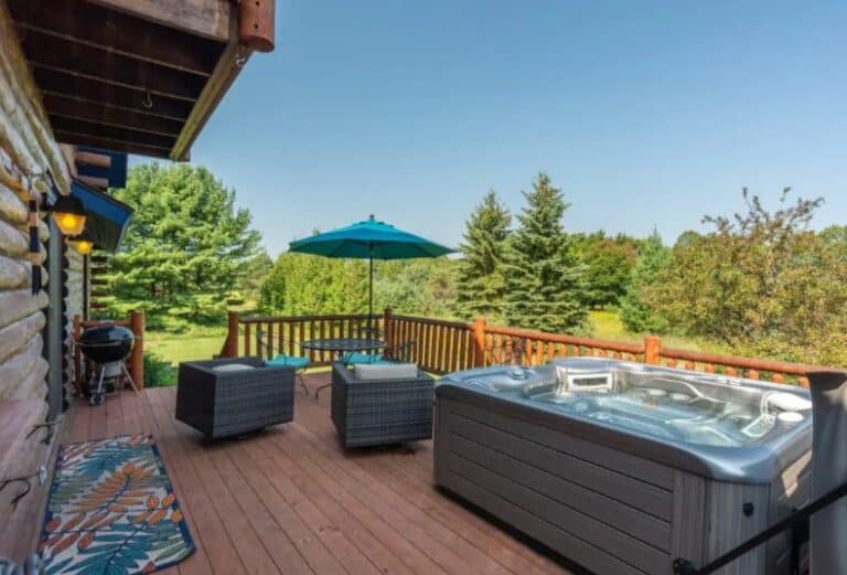 15 Amazing Wisconsin Cabins with Hot Tubs Paulina on the road