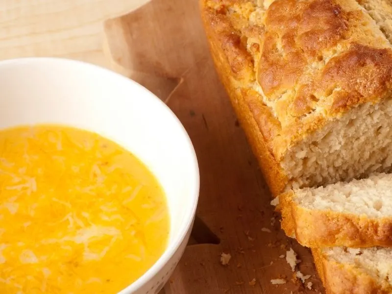 Bread and Beer Cheese Soup