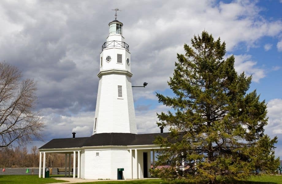 unique Wisconsin lighthouses, Neenah Lighthouse