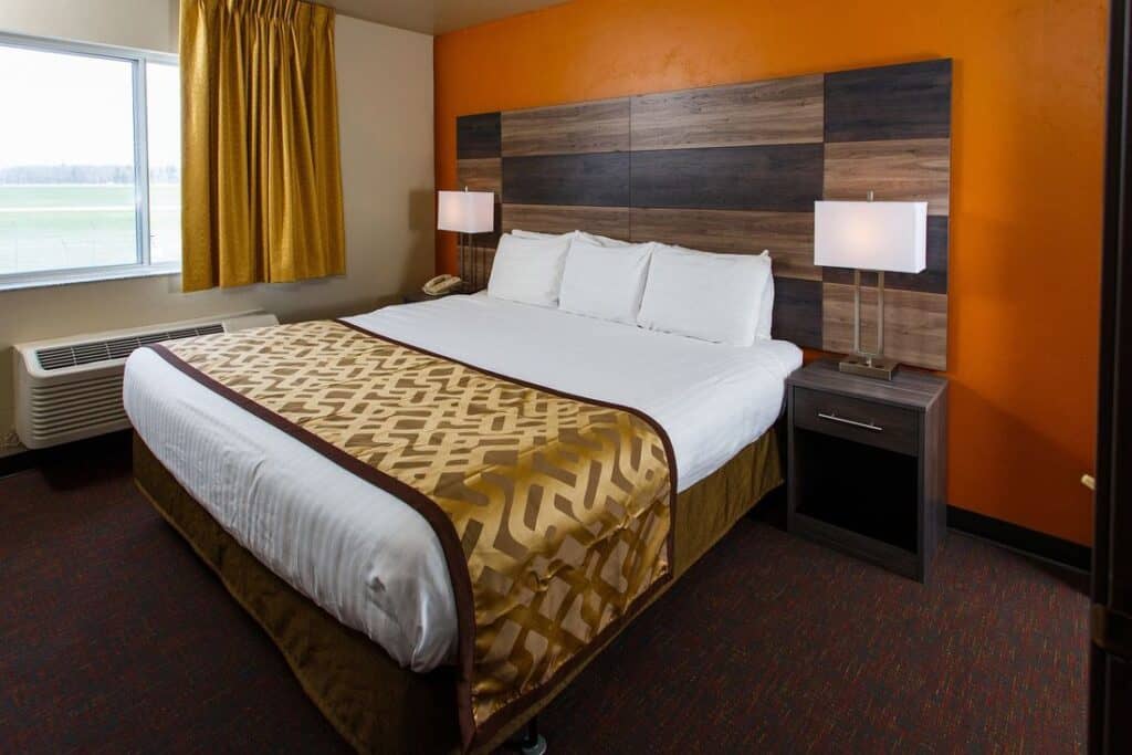 best hotels in green bay, large king bed at Hotel J Green Bay