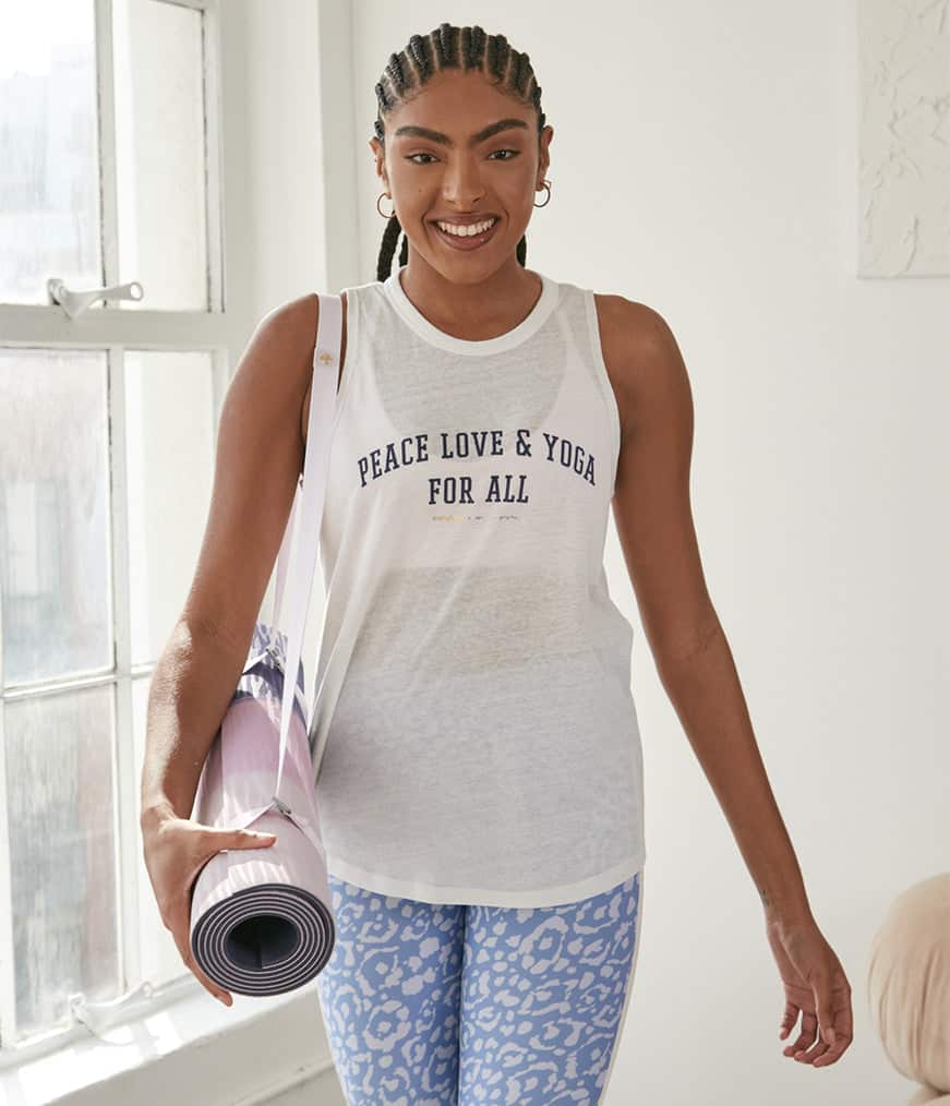 Manduka Yoga Clothes - 15 Lovely Brands for Sustainable Yoga Clothes