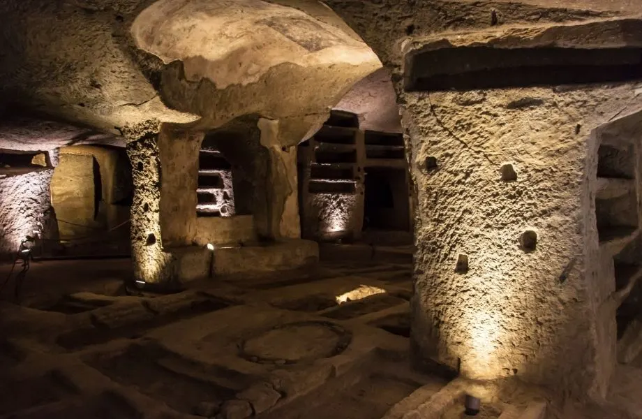 liege belgium tourist attractions, underground excavation museum