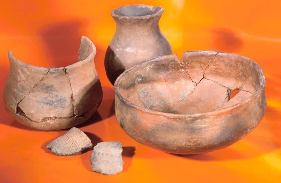 what to do in Tenerife, small collection of broken clay pots and jug