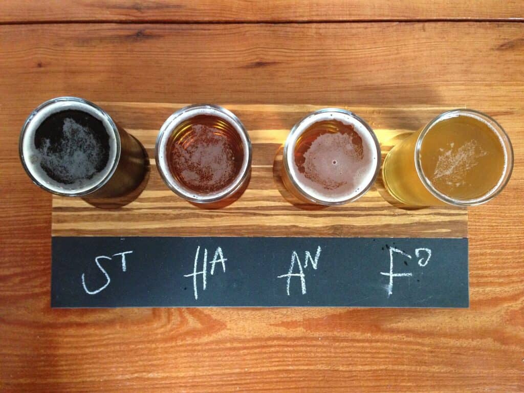different types of draft beer in Good City Brewing 