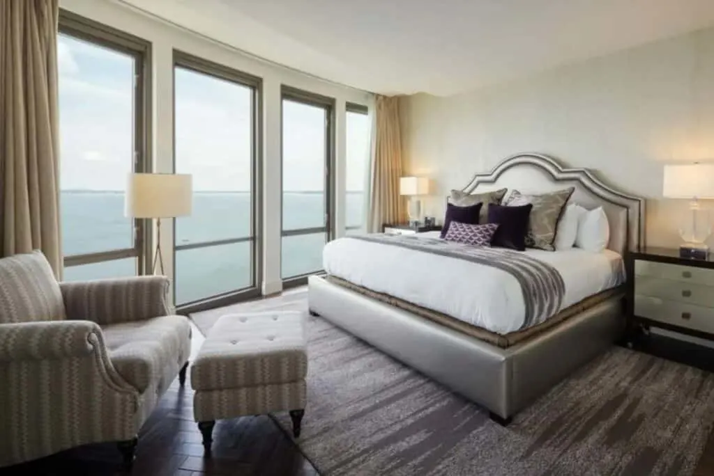 the edgewater hotel madison, a room with a view on a lake in wisconsin