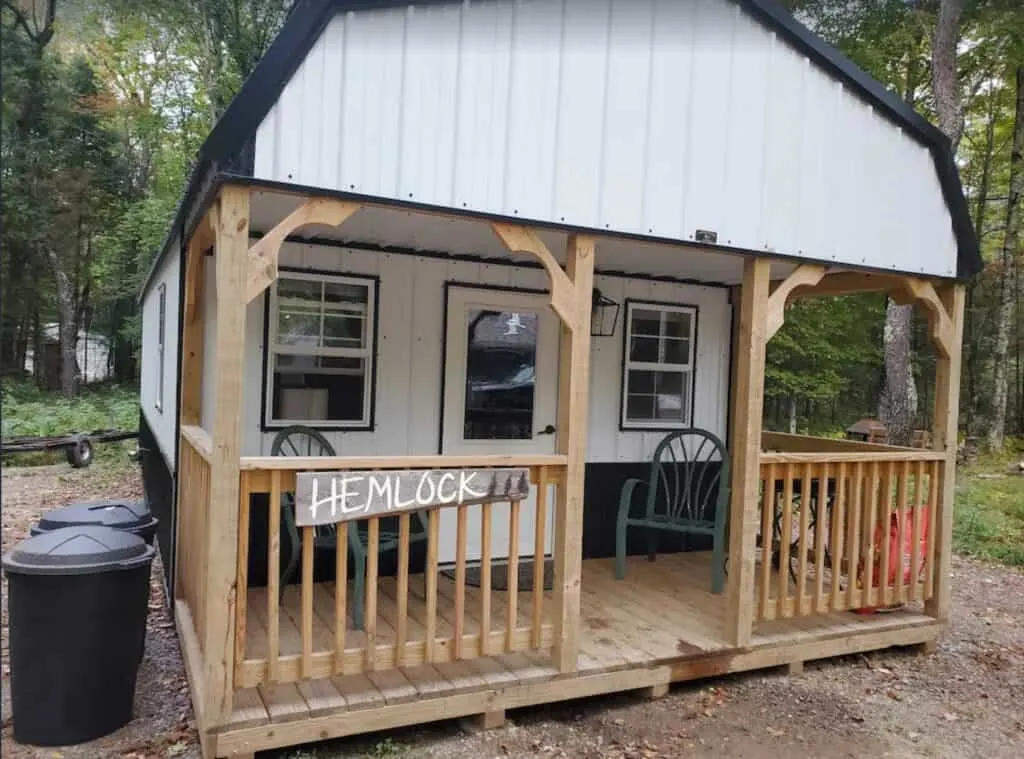 cozy cabin in wisconsin with hot tub