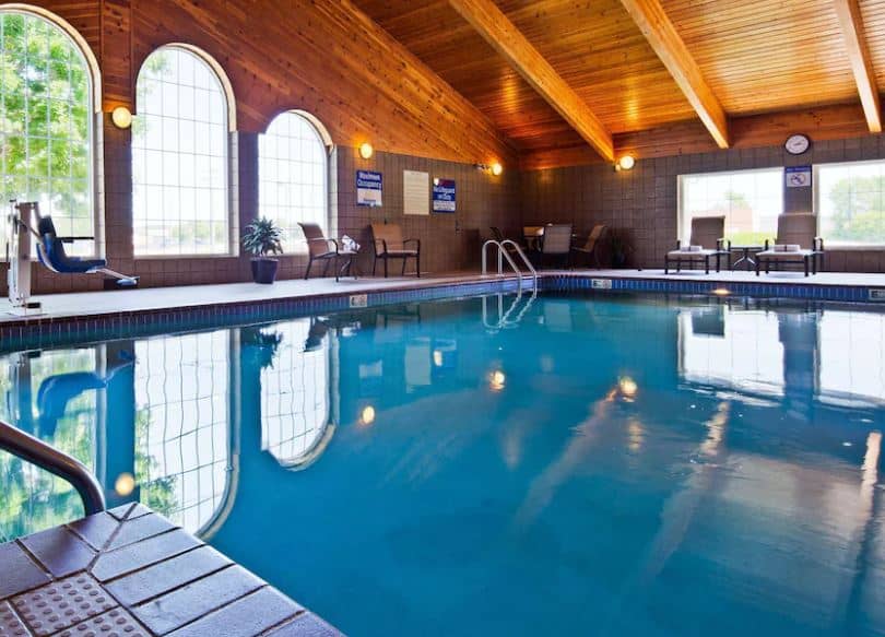 indoor pool at Best Western Stanton Inn Wisconsin - 12 Best Resorts on Lake Winnebago, Wisconsin
