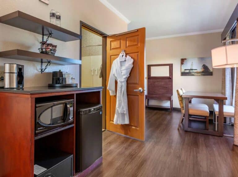 12 Best Resorts on Lake Winnebago, Wisconsin Paulina on the road