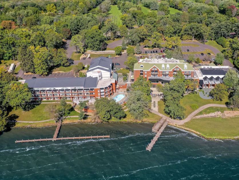 aerial view of the Heidel House Resort & Spa in Green Lake, Wisconsin