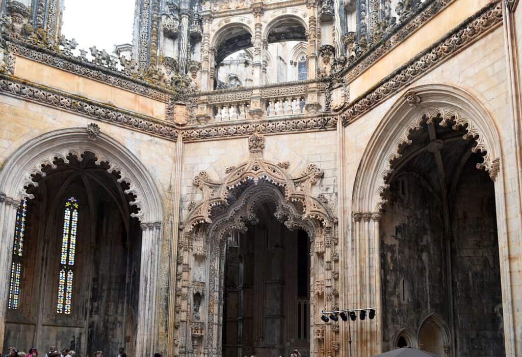 tomar monastery in portugal