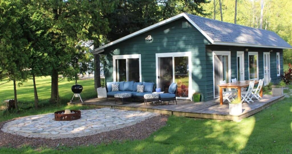 The Door County Cottage with back deck, fire pit and outside sitting area